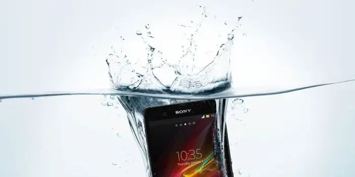 xperia-z-made-life-proof