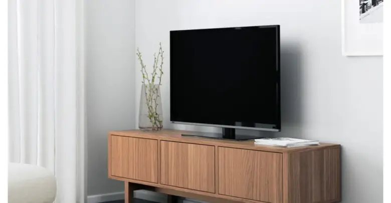 Soldes Ikea Maroc STOCKHOLM meuble TV placage noyer 3999Dhs au lieu de 5495Dhs