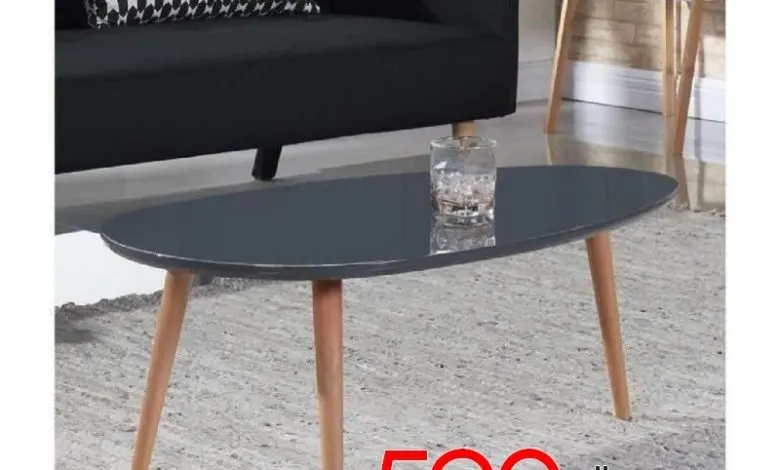 Promo Azura Home Table basse scandinave STAN pieds en bois massif 590Dhs au lieu de 1990Dhs