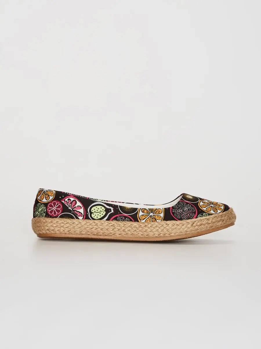 Nouvelle collection chez LC Waikiki Maroc Ballerine pour femme à 99Dhs