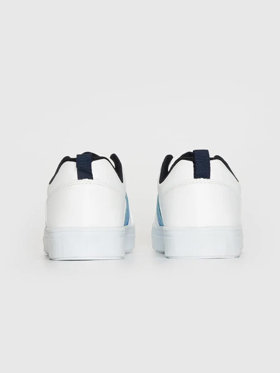 Offre pour l'3ide chez LC Waikiki Maroc Chaussures pour garçon 169Dhs
