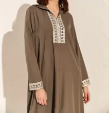 Offre de l'3ide LC Waikiki Maroc Robe traditionel pour femme 379Dhs