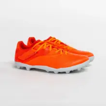 Soldes Decathlon Chaussure De Football Enfant Terrain Sec KIPSTA 139Dhs au lieu de 159Dhs