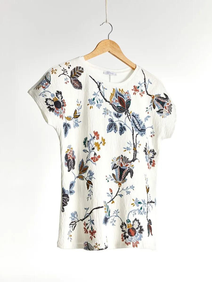 Nouvelle Collection chez LC Waikiki Maroc T-Shirt pour femme à 89Dhs