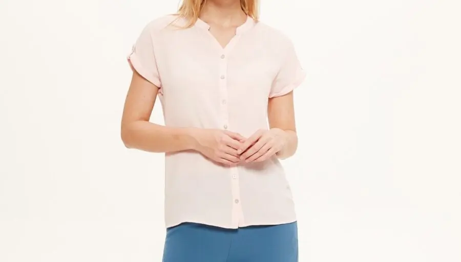 Soldes LC Waikiki Maroc Chemise pour femme 69Dhs au lieu de 129Dhs