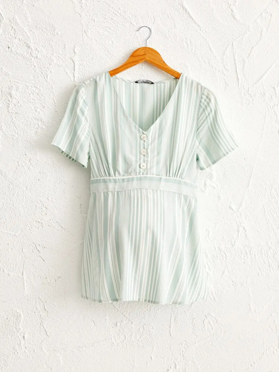 Prix encore plus bas chez LC Waikiki Maroc Blouse pour femme 99Dhs au lieu de 149Dhs