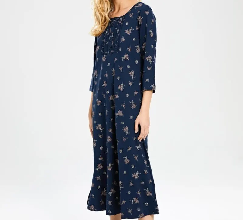 Promo chez LC Waikiki Maroc Chemise De Nuit pour femme 139Dhs au lieu de 189Dhs