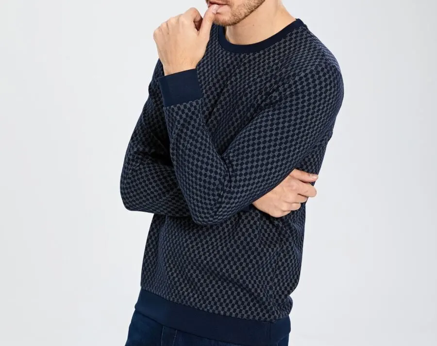 Soldes LC Waikiki Maroc Sweat pour homme 119Dhs au lieu de 209Dhs