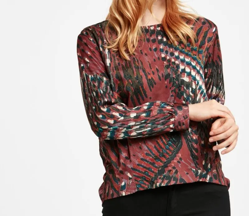 Soldes chez LC Waikiki Maroc Blouse pour femme 49Dhs au lieu de 159Dhs