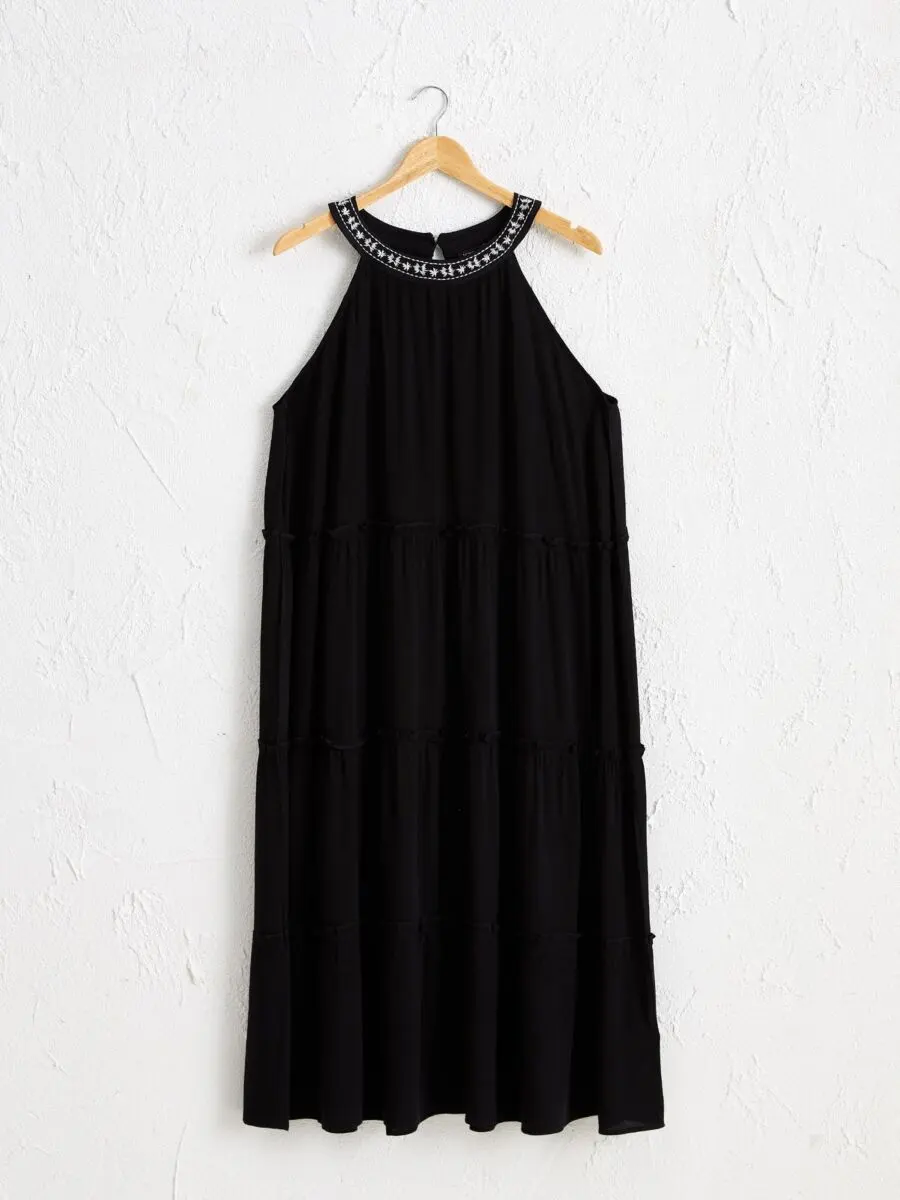 Sodles LC Waikiki Maroc Robe en viscose sans manches femme 149Dhs au lieu de 249Dhs