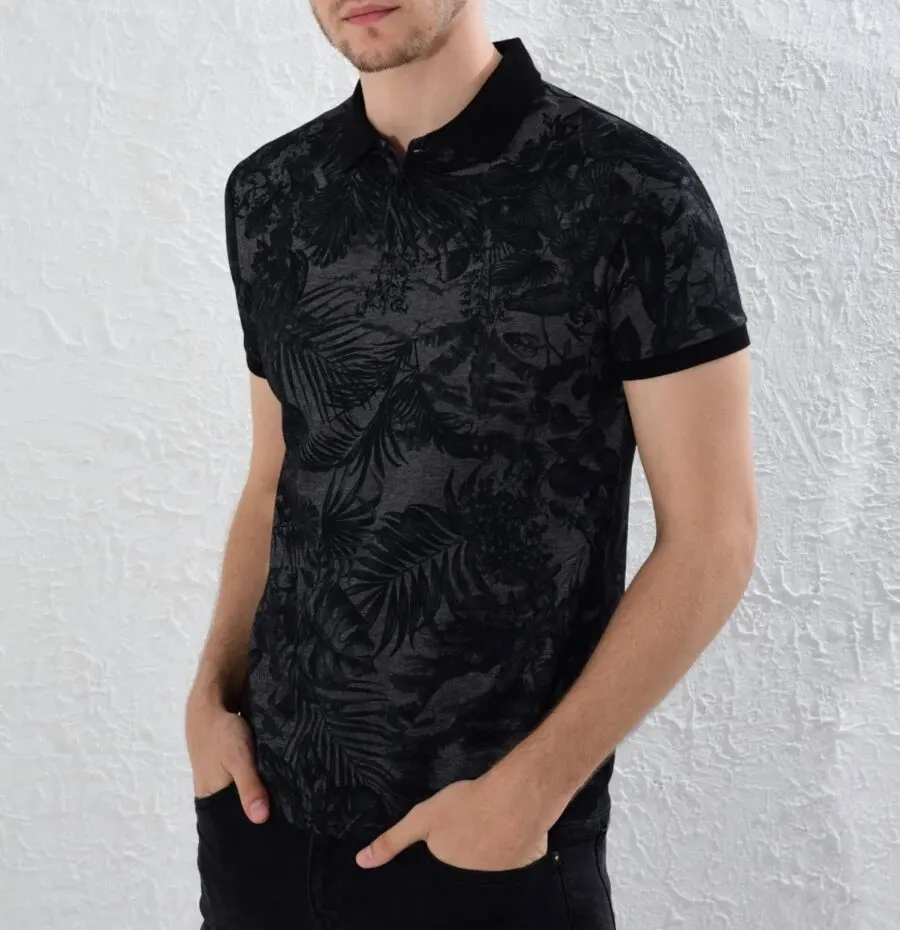 Soldes LC Waikiki Maroc T-shirt en piqué à motifs col polo 79Dhs au lieu de 109Dhs
