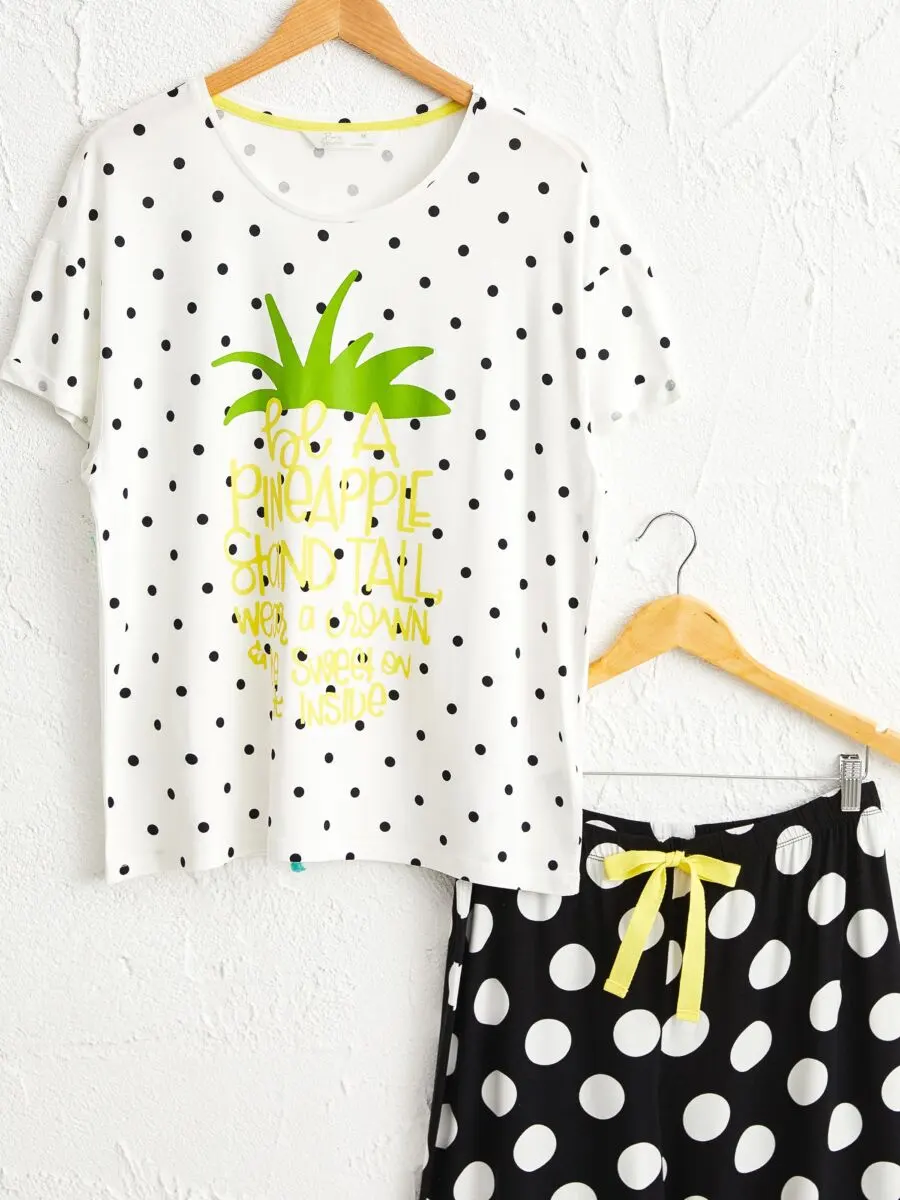 Promo LC Waikiki Maroc Ensemble de pyjama à pois femme 159Dhs au lieu de 199Dhs
