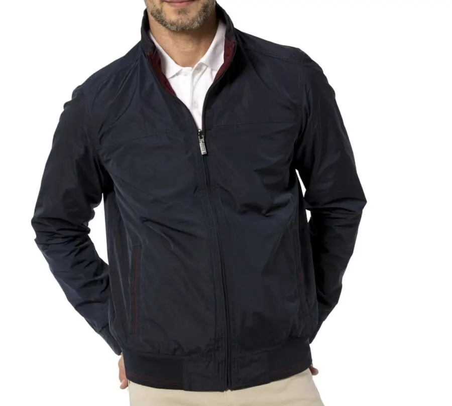 Promo chez LC Waikiki Maroc Jacket double face homme 199Dhs au lieu de 579Dhs