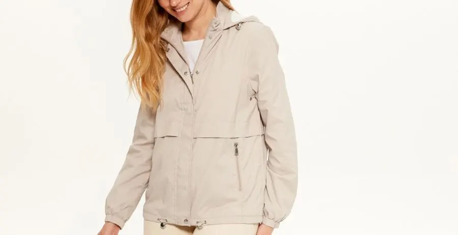 Soldes LC Waikiki Maroc Jacket Imperméables femme 209Dhs au lieu de 279Dhs