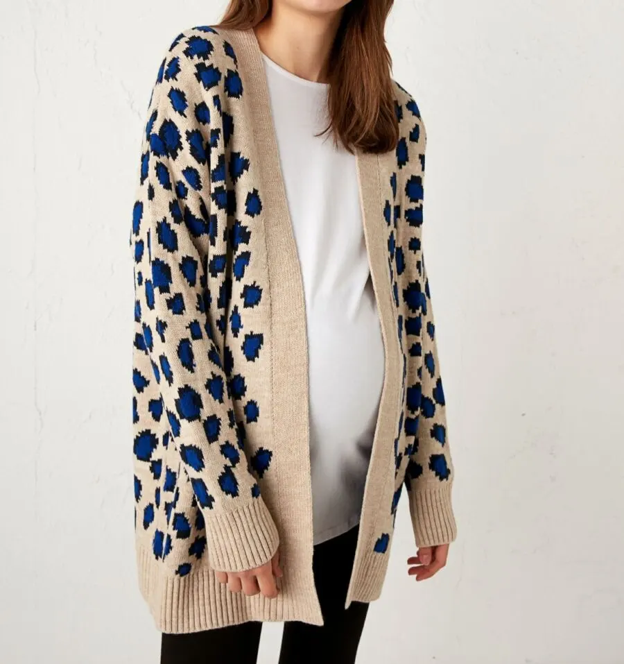 Soldes LC Waikiki Maroc Cardigan de maternité en tricot 189Dhs au lieu de 249Dhs