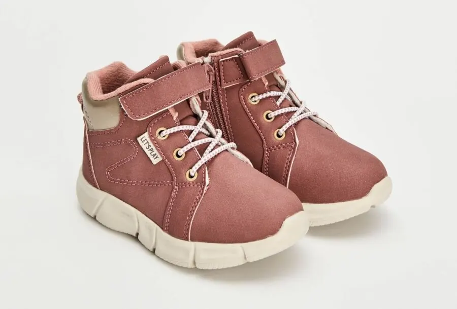 Soldes LC Waikiki Maroc Bottes à crochets et à boucles bébé fille 169Dhs au lieu de 219Dhs