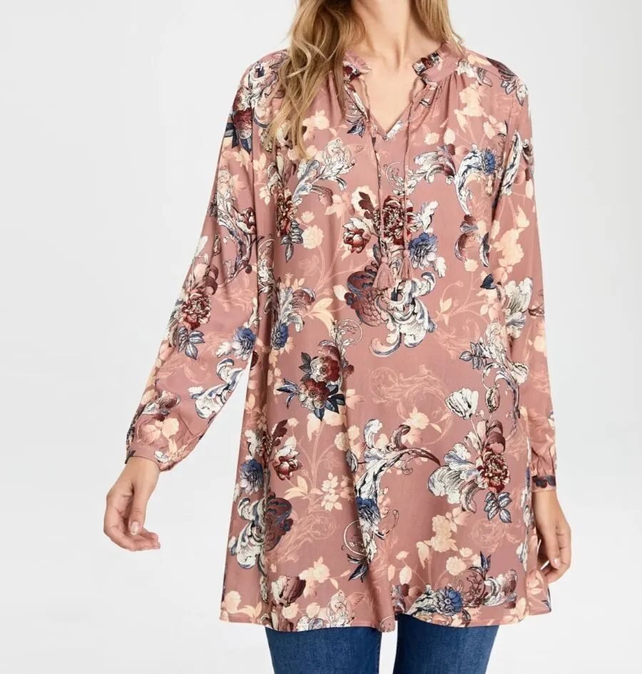 Promo chez LC Waikiki Maroc Tunique pour femme 109Dhs au lieu de 239Dhs