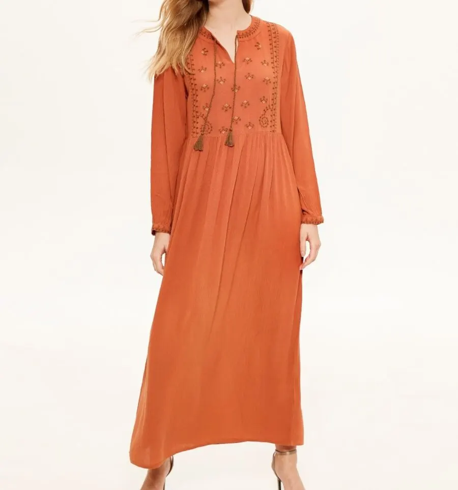 Soldes LC Waikiki Maroc Robe longue en viscose à motifs 179Dhs au lieu de 299Dhs