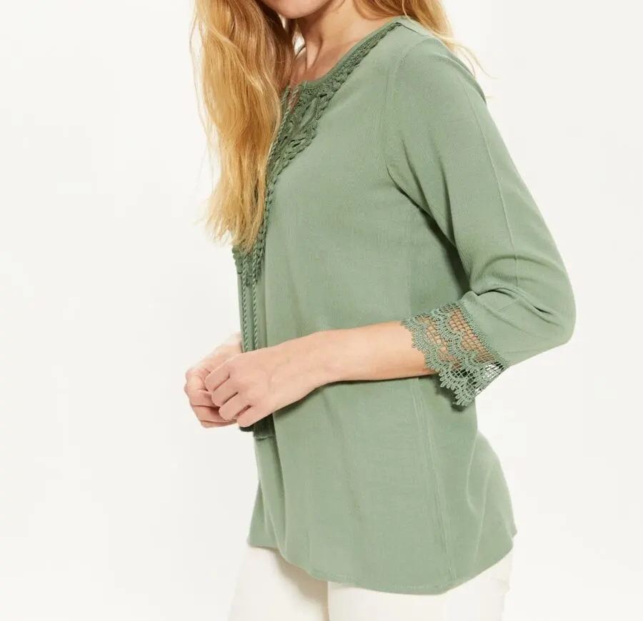 Soldes LC Waikiki Maroc Blouse pour femme 119Dhs au lieu de 149Dhs