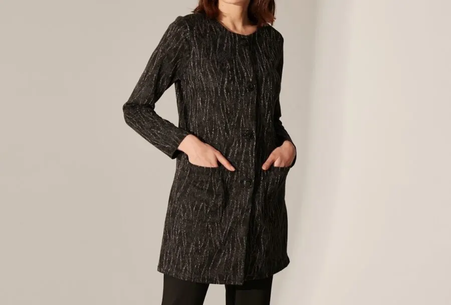 Soldes LC Waikiki Maroc Cardigan avec détail brillant 129Dhs au lieu de 229Dhs