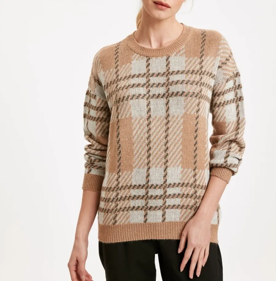 Soldes LC Waikiki Maroc Pull en tricot à motifs femme 59Dhs au lieu de 159Dhs
