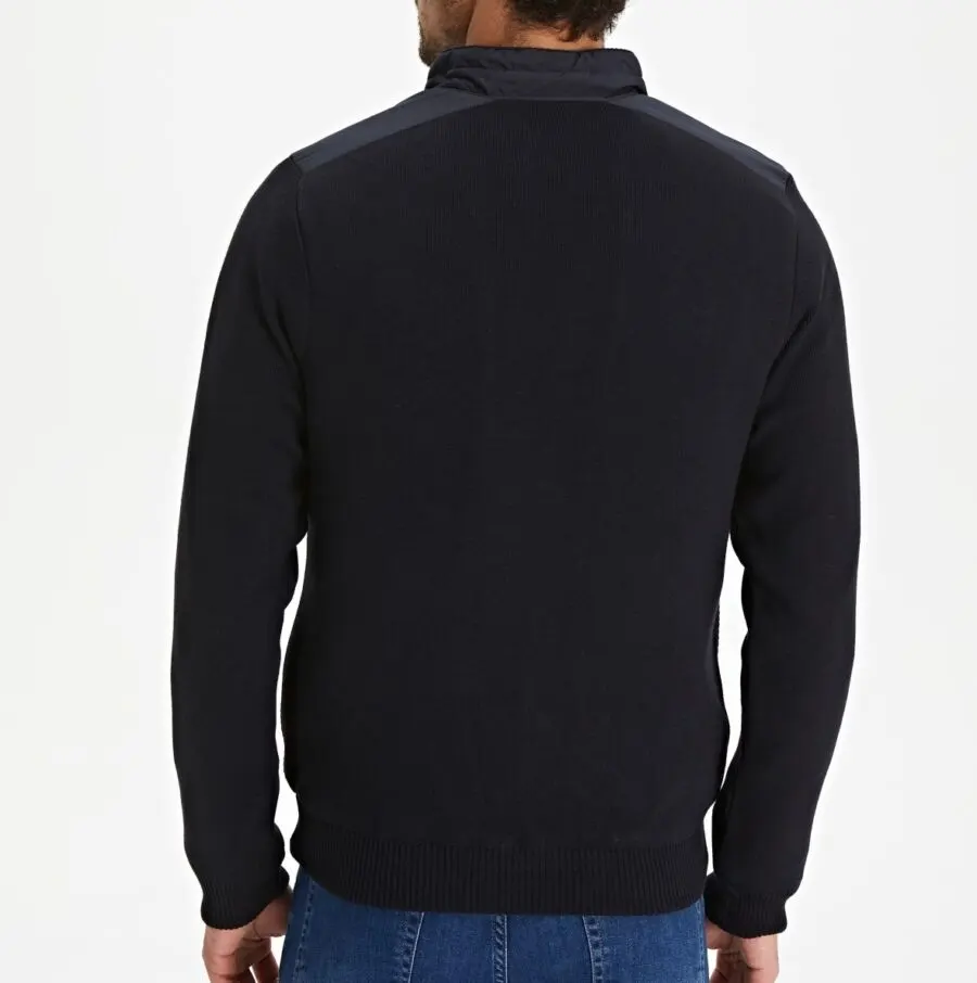 Prix encore plus bas LC Waikiki Maroc Cardigan pour homme 209Dhs au lieu de 419Dhs