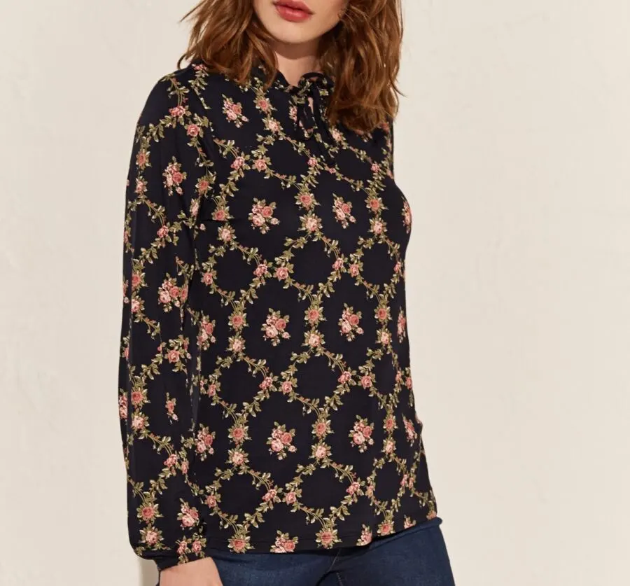 Soldes LC Waikiki Maroc T-shirt pour femme 119Dhs au lieu de 149Dhs