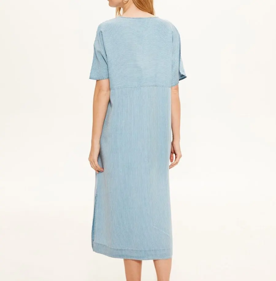 Soldes LC Waikiki Maroc Robe en jean femme 179Dhs au lieu de 299Dhs
