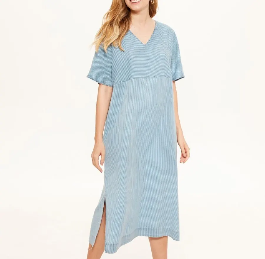 Soldes LC Waikiki Maroc Robe en jean femme 179Dhs au lieu de 299Dhs