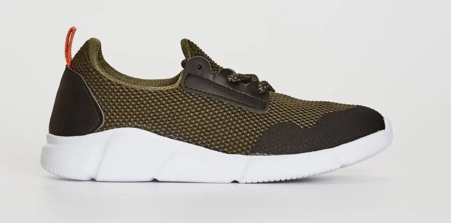 Soldes LC Waikiki Maroc Baskets pour garçon 159Dhs au lieu de 199Dhs