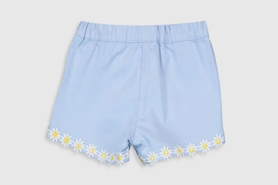 Soldes LC Waikiki Maroc Shorts bébé fille 89Dhs au lieu de 109Dhs