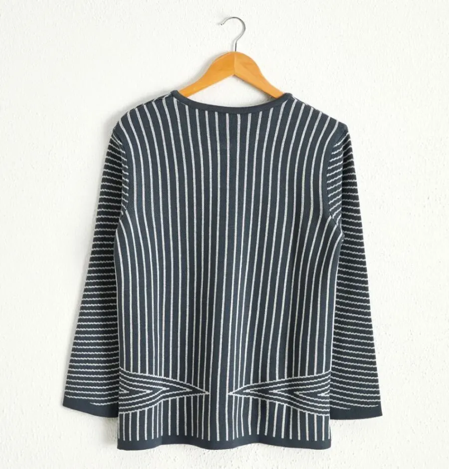 Soldes LC Waikiki Maroc Cardigan en tricot à rayures pour femme 99Dhs au lieu de 169Dhs