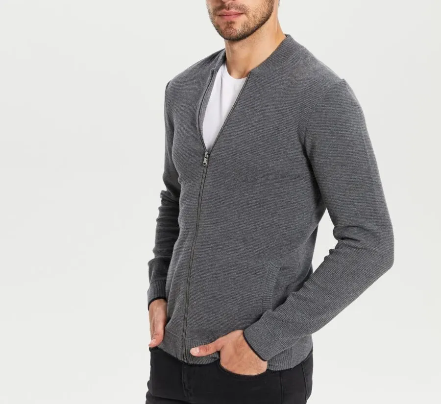 Soldes LC Waikiki Maroc Cardigan pour homme 139Dhs au lieu de 299Dhs