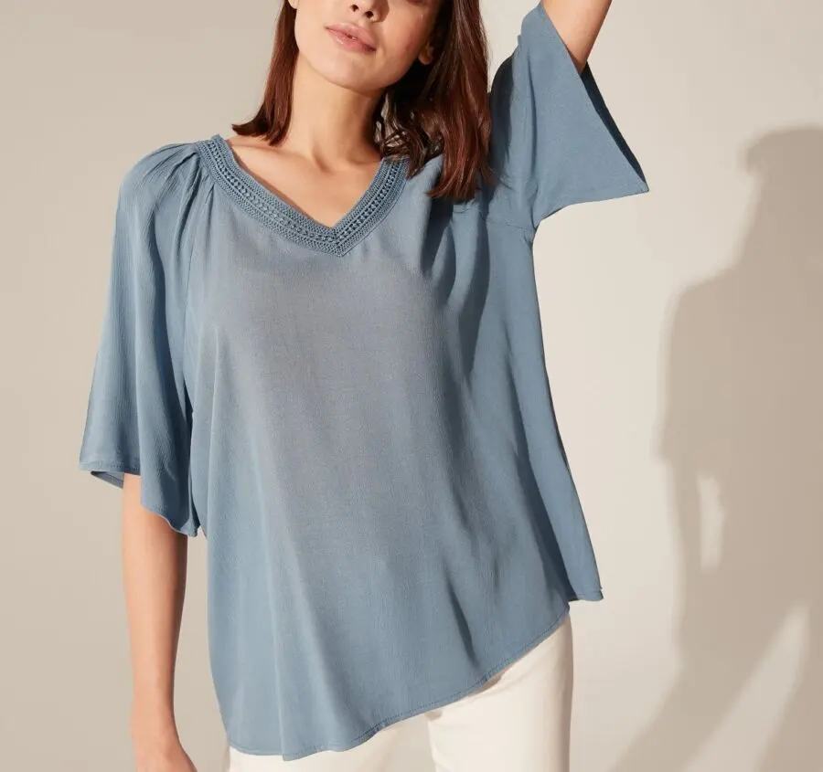 Soldes LC Waikiki Maroc Blouse pour femme 54Dhs au lieu de 159Dhs