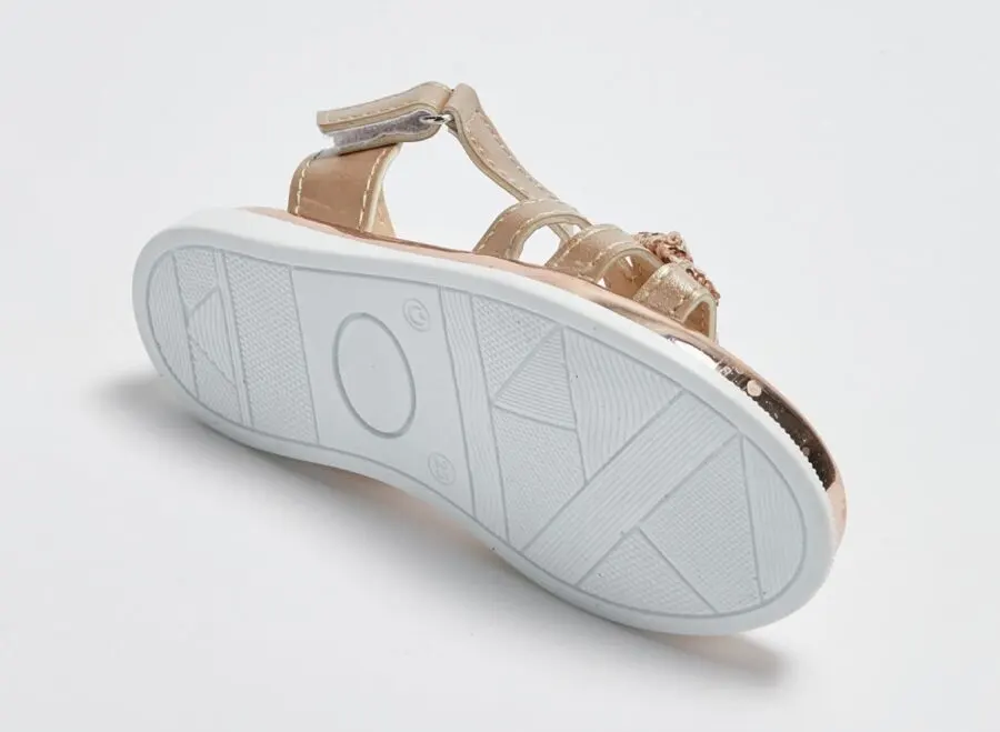 Soldes LC Waikiki Maroc Sandales pour fille 79Dhs au lieu de 159Dhs