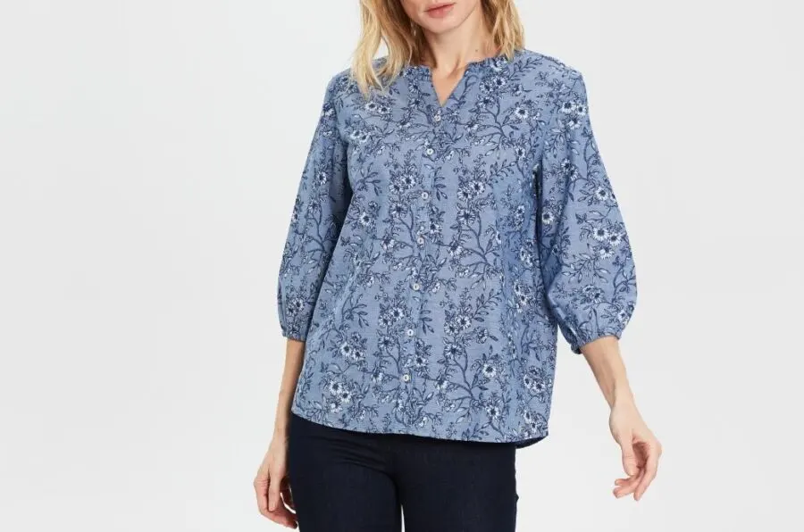 Soldes LC Waikiki Maroc Chemise pour femme 79Dhs au lieu de 179Dhs