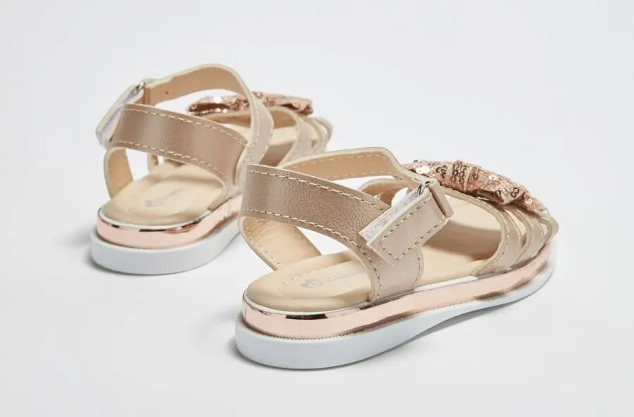 Soldes LC Waikiki Maroc Sandales pour fille 79Dhs au lieu de 159Dhs