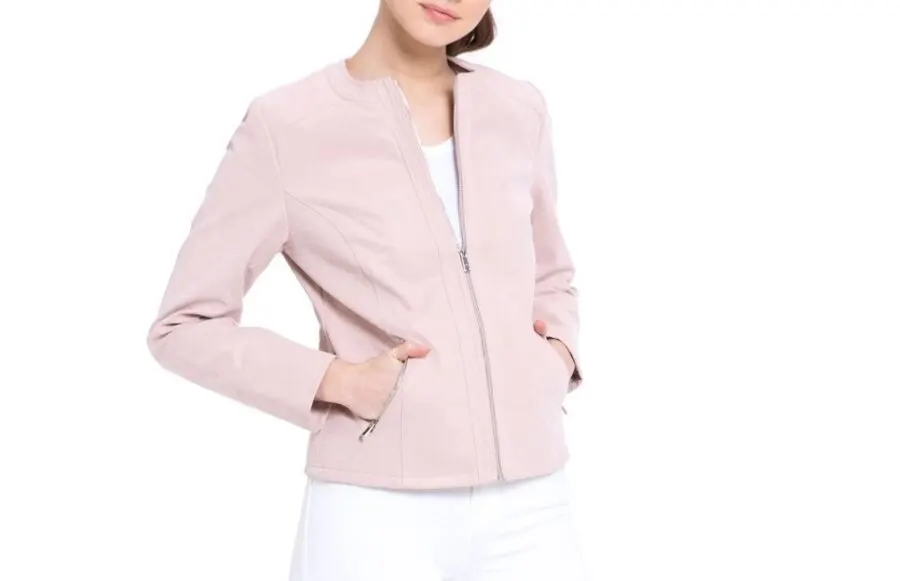 Soldes LC Waikiki Maroc Manteau court en faux cuir pour femme 179Dhs au lieu de 359Dhs