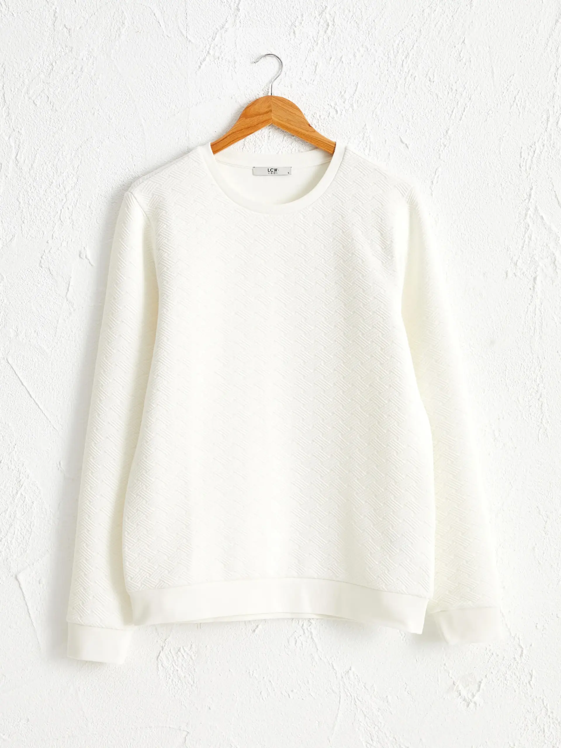 Soldes LC Waikiki Maroc Sweatshirt pour homme 109Dhs au lieu de 199Dhs