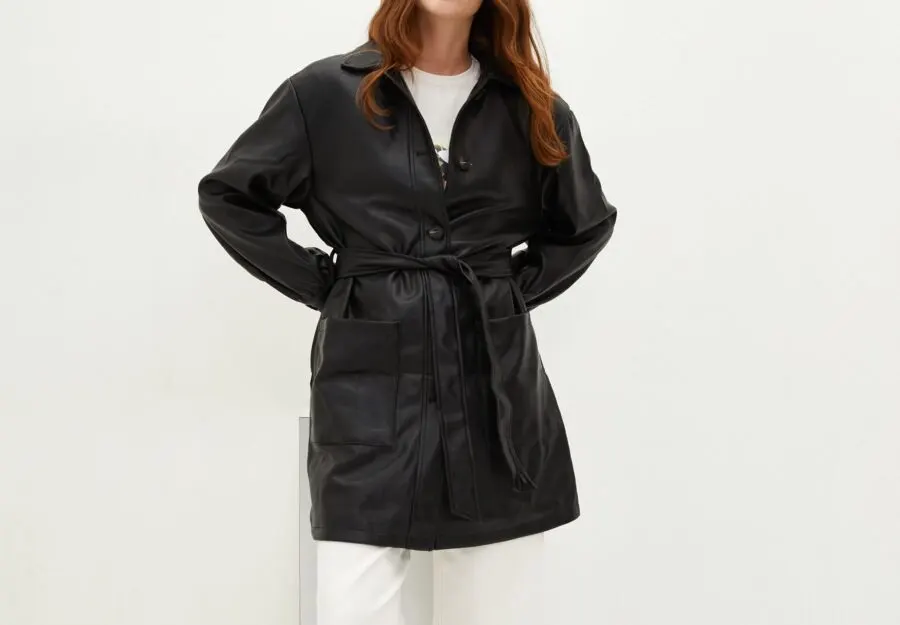 Soldes LC Waikiki Maroc Faux Leather short Coat femme 299Dhs au lieu de 399Dhs