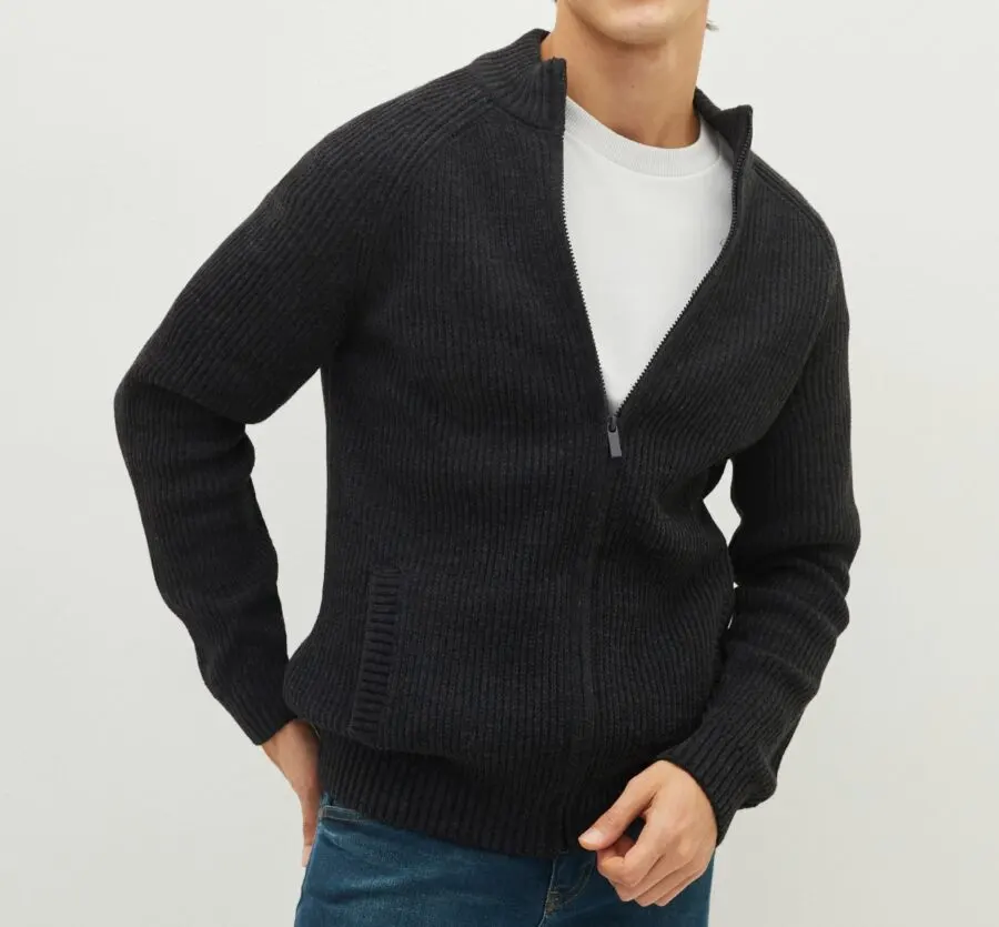 Soldes LC Waikiki Maroc Cardigan pour hommes 219Dhs au lieu de 299Dhs