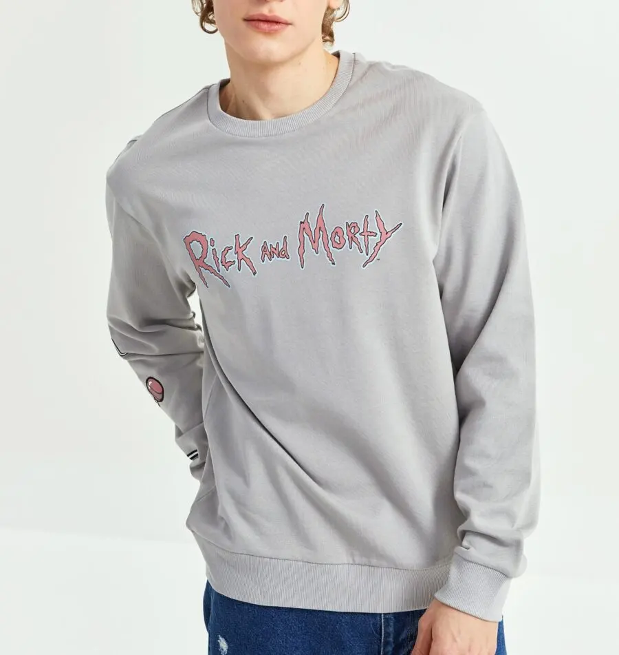 Soldes LC Waikiki Maroc XSIDE Crew Neck Long Sleeve Rick and Morty Printed Men's Sweatshirt 179Dhs au lieu de 219Dhs