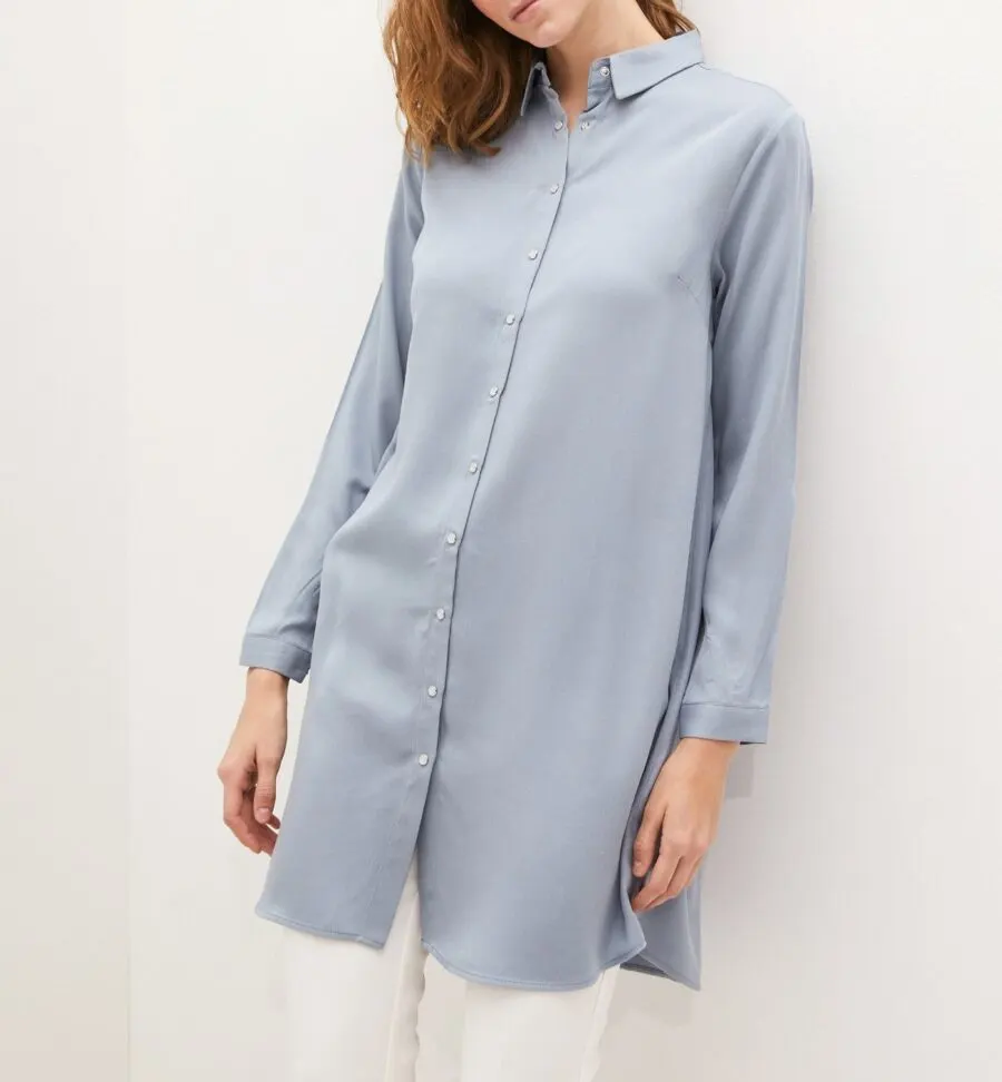Soldes LC Waikiki Maroc LCW CLASSIC Tunique Femme Col Chemise Droite Manches Longues 219Dhs au lieu de 299Dhs