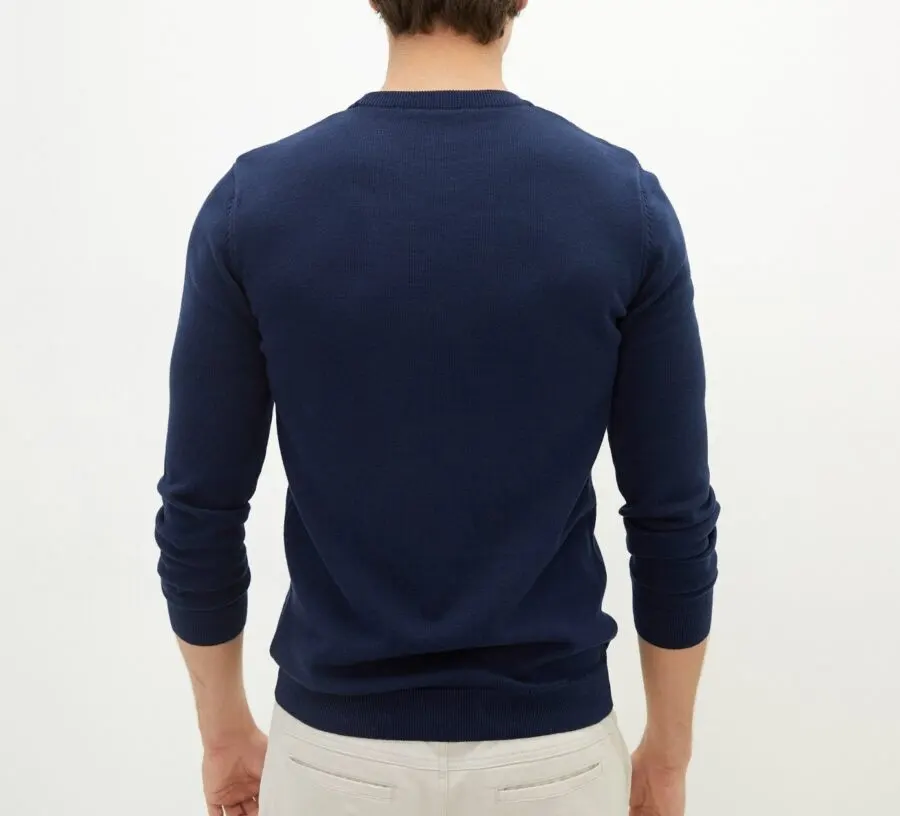 Soldes LC Waikiki Maroc LCW CASUAL Pull En Tricot à Manches Longues Et Col Rond pour hommes 109Dhs au lieu de 139Dhs
