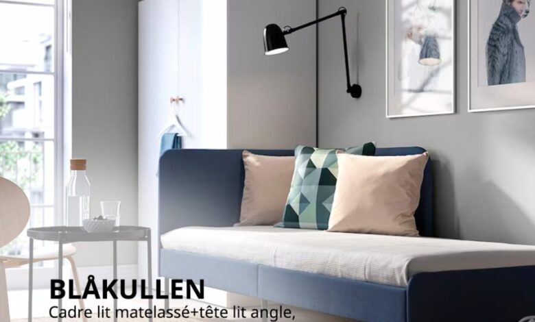 Soldes Ikea Maroc Cadre de lit matelassé + tête lit angle BLAKULLEN 2120Dhs au lieu de 2495Dhs