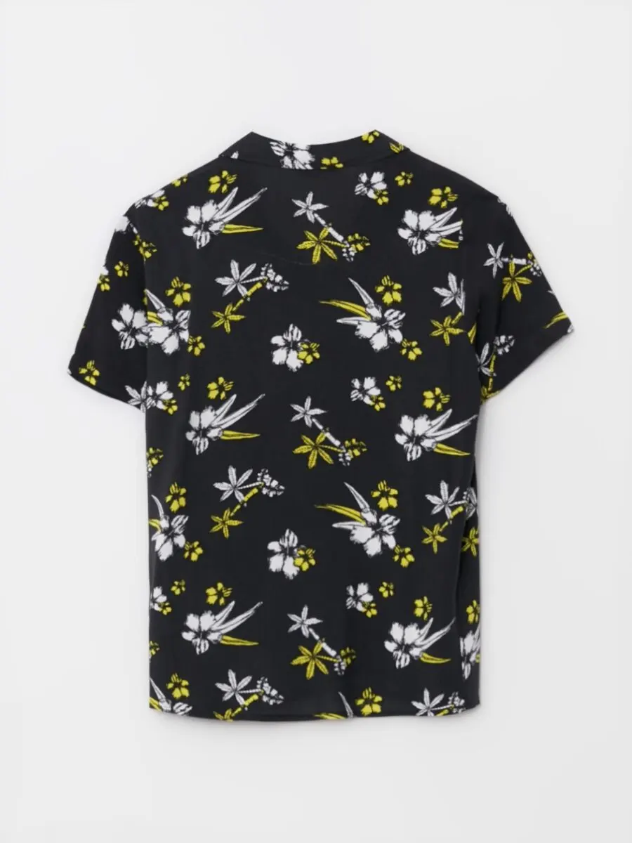 Soldes LC Waikiki Maroc Chemise pour garçon 129Dhs au lieu de 159Dhs