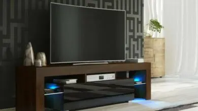Soldes Guzel Home Meuble TV avec éclairage LED OLITS 2190Dhs au lieu de 2490Dhs