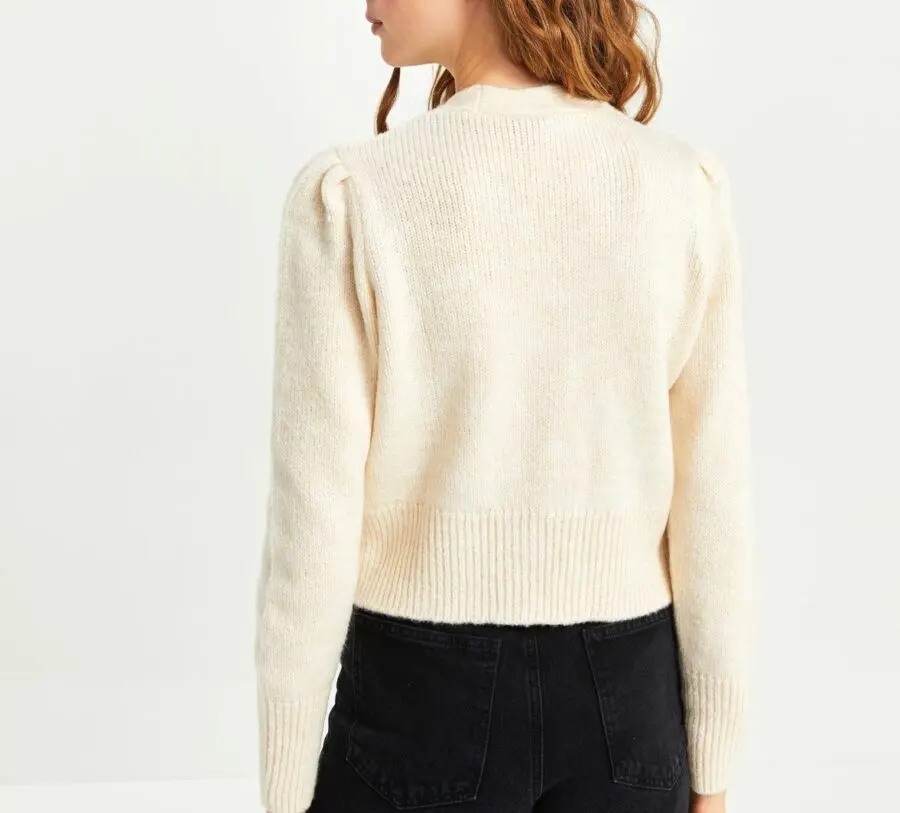 Soldes LC Waikiki Maroc Cardigan en tricot pour femmes à manches longues et col 149Dhs au lieu de 299Dhs