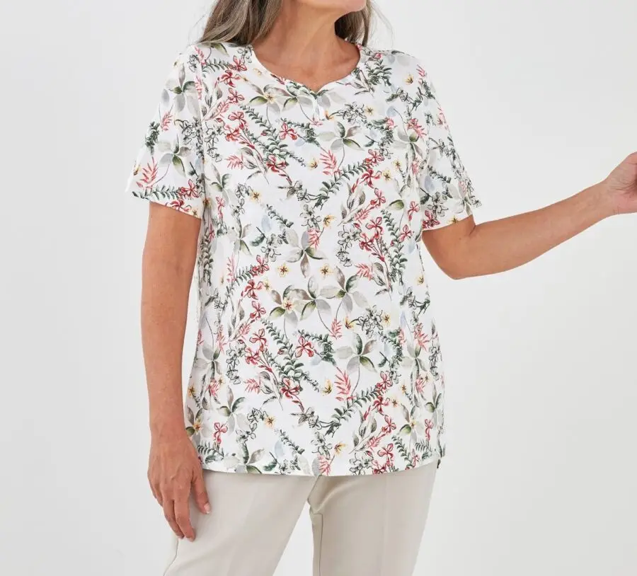 Soldes LC Waikiki Maroc T-shirt pour femme 89Dhs au lieu de 109Dhs